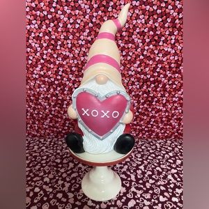 Valentine’s Gnome